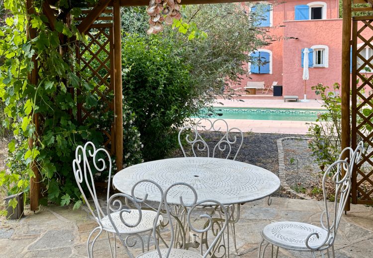 Pictures of Léna C.'s house