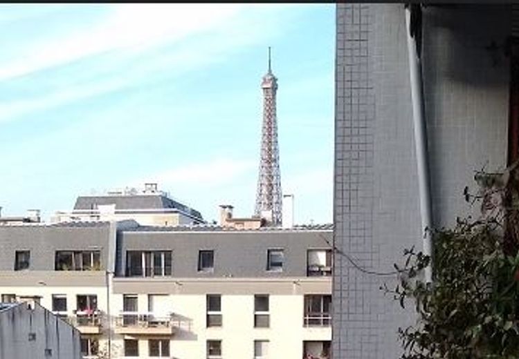 Pictures of Guylène D.'s house