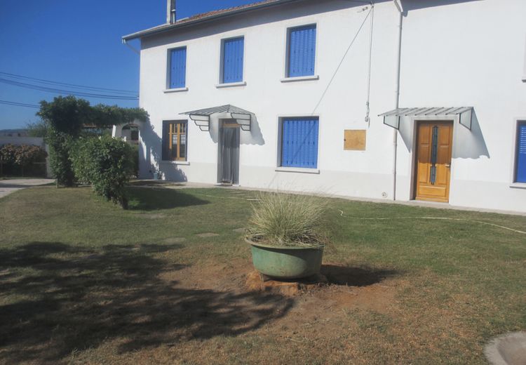 Pictures of Chantal C.'s house