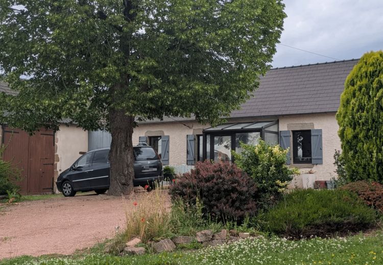 Pictures of Isabelle B.'s house