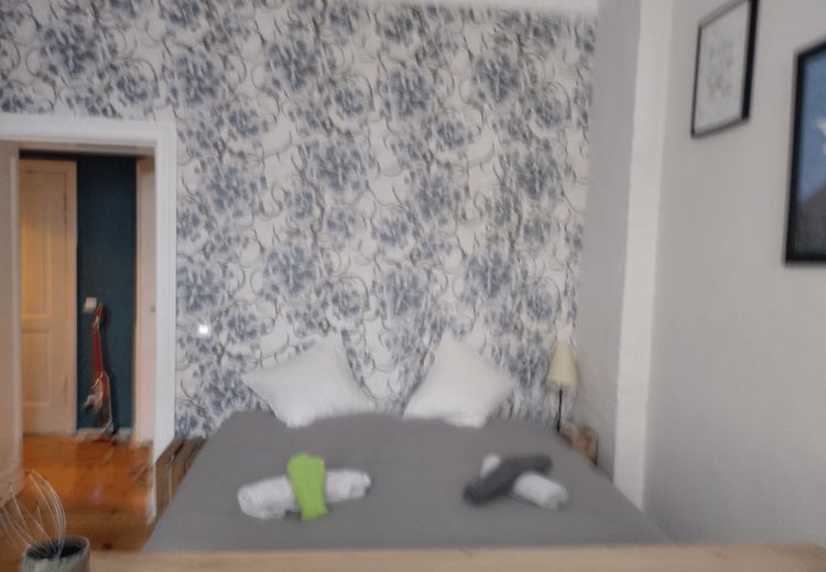 Pictures of Edith F.'s house