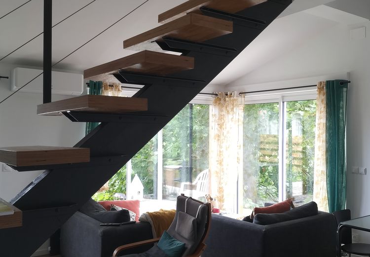 Pictures of Alice Lux's house