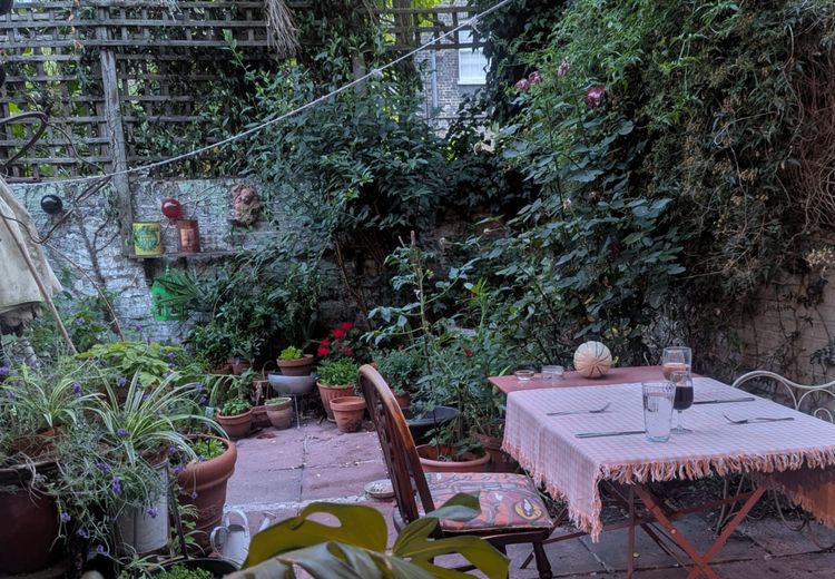 Pictures of Mary B.'s house