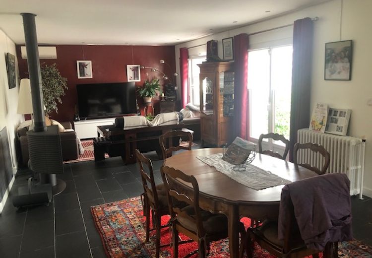 Pictures of Eric P.'s house