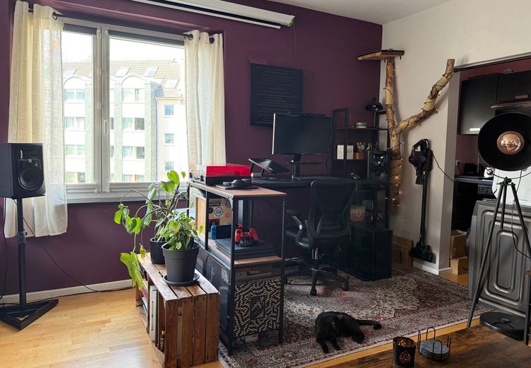 Pictures of Deborah's house