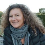 Claire L.