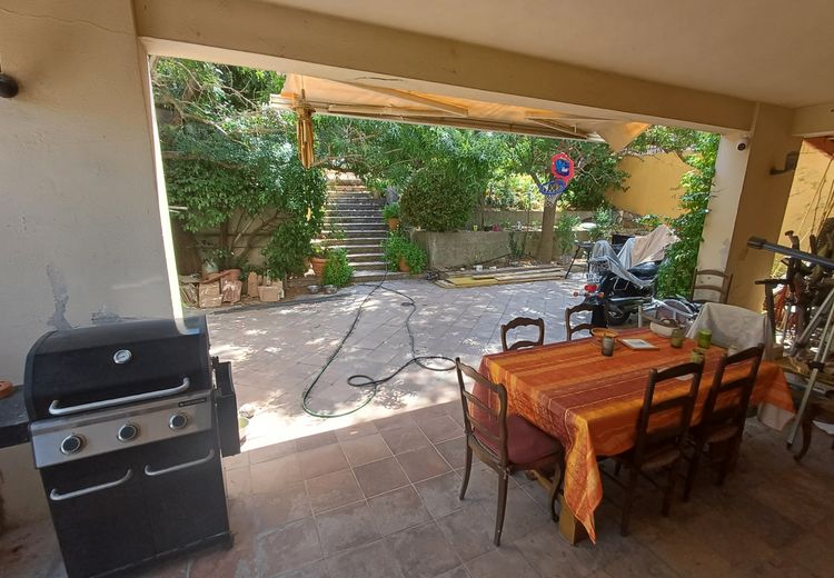 Pictures of JM's house