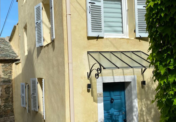 Pictures of veronique C.'s house