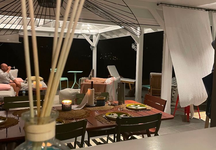 Pictures of Anne B.'s house