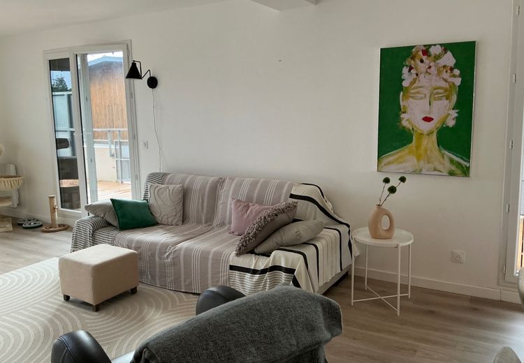 Pictures of Dominique's house