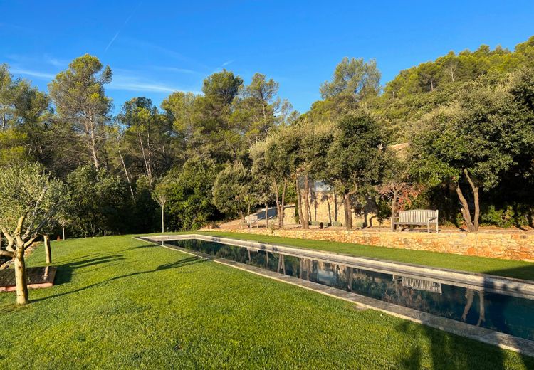Pictures of DIDIER B.'s house