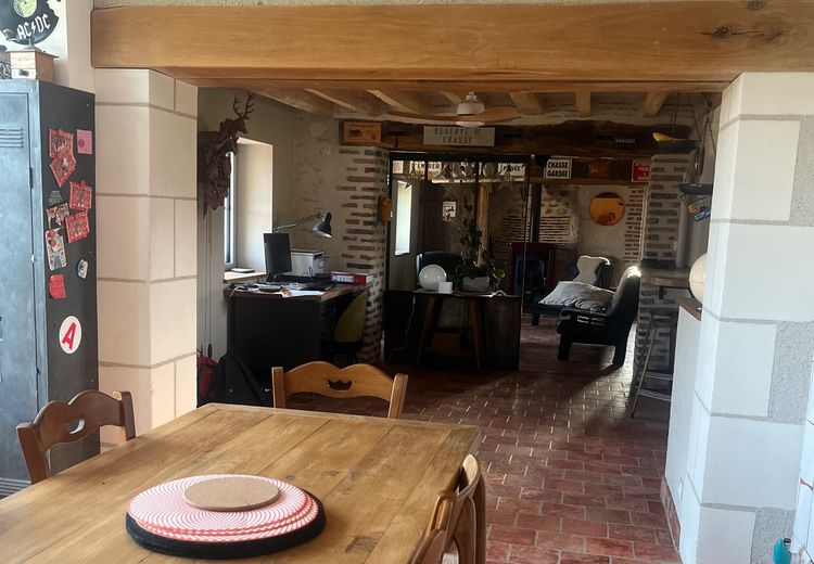 Pictures of Anne Laure F.'s house