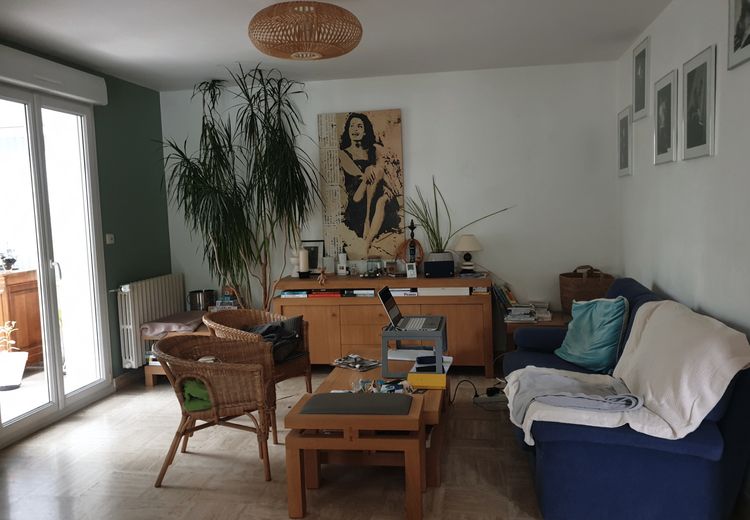 Pictures of Nathalie R.'s house