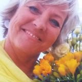 Elke V.