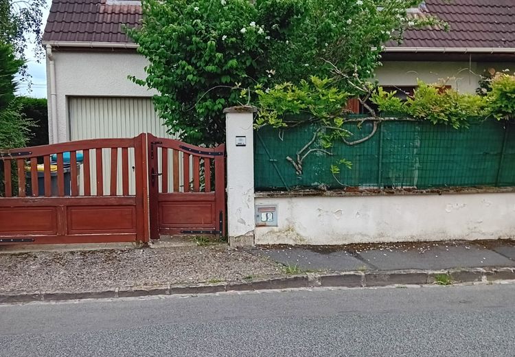 Pictures of Sandrine L.'s house
