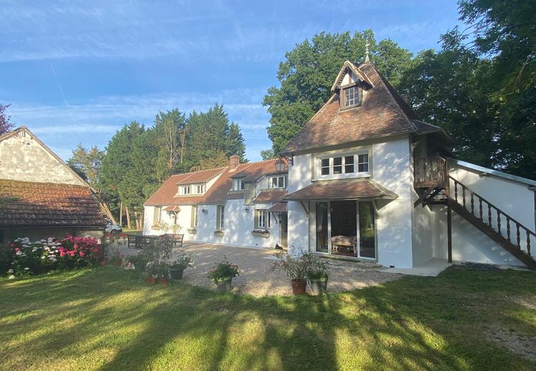 Pictures of Joelle T.'s house