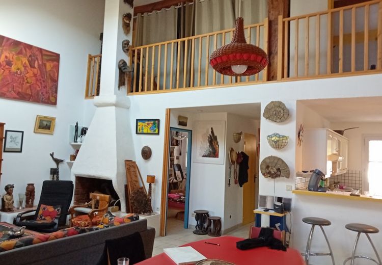 Pictures of Anne's house