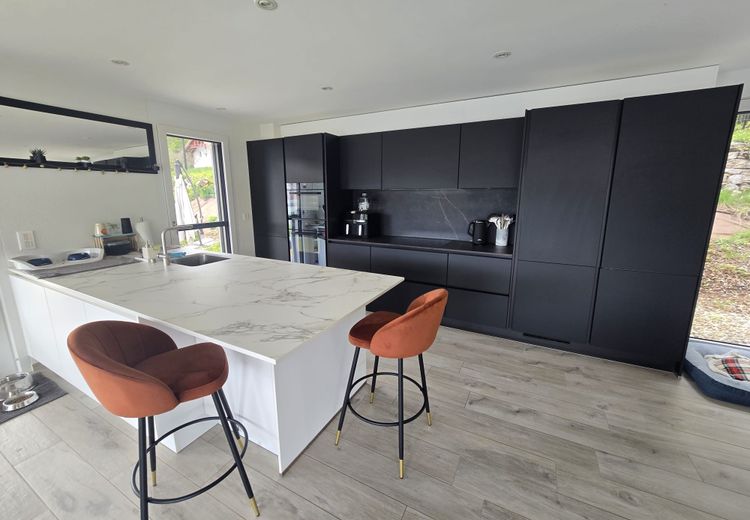 Pictures of Valérie's house
