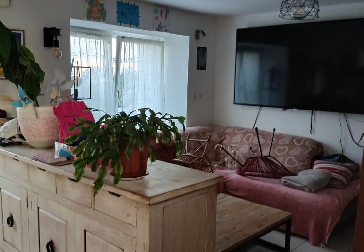 Pictures of Amélie's house