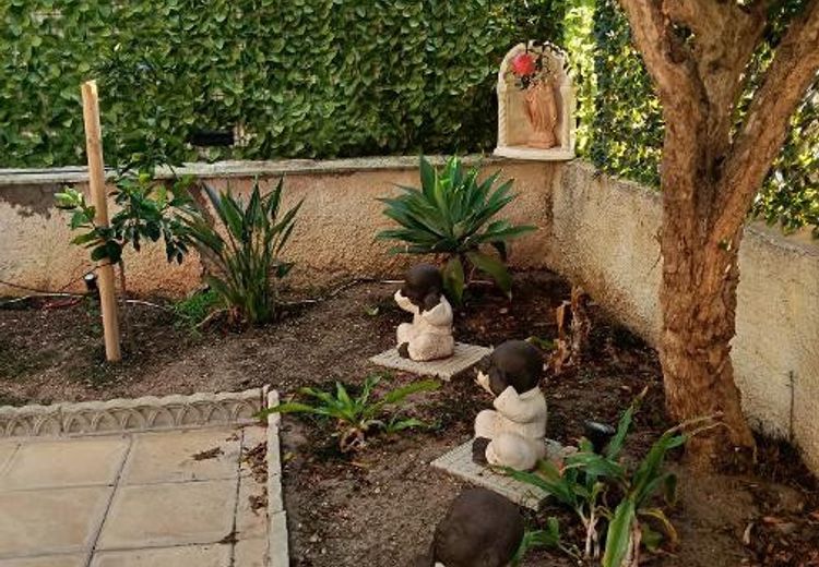 Pictures of thierry's house