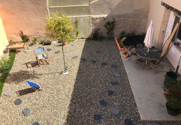 Pictures of Annick G.'s house