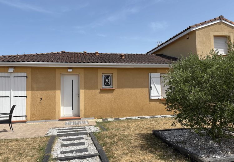 Pictures of Sarah's house