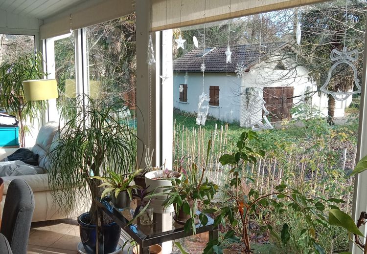 Pictures of Evelyne C.'s house
