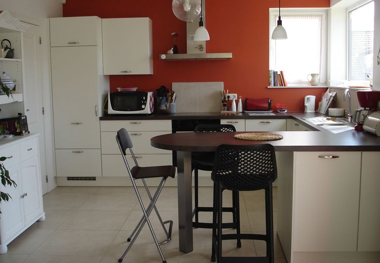 Pictures of MIREILLE B.'s house
