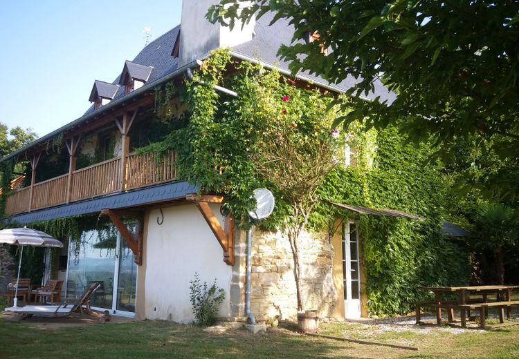 Pictures of Frederique I.'s house