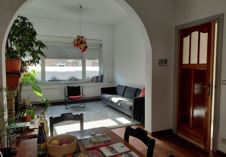 Pictures of Vivi's house