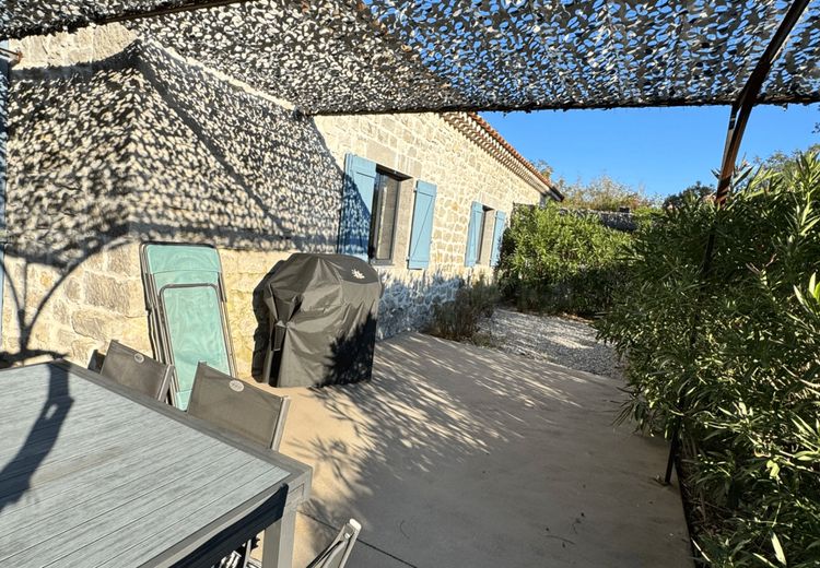 Pictures of Arielle B.'s house