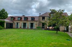 House with 1 dog, 3 cats in Saint-Germain-lès-Arpajon