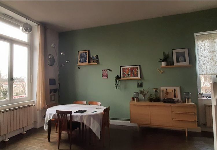 Pictures of j.c's house