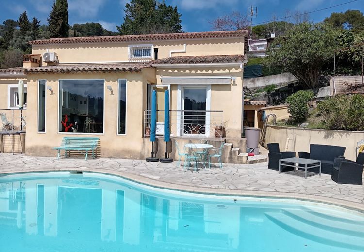 Des photos de la maison de Valérie P.