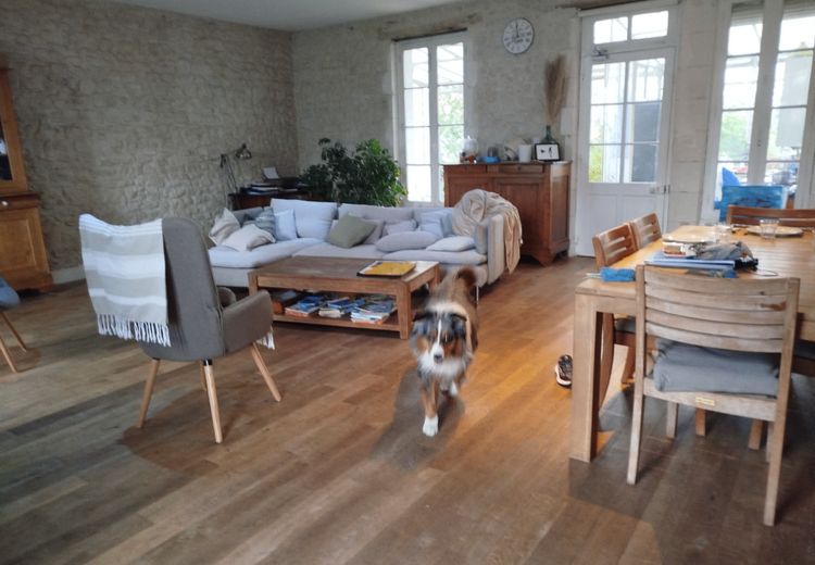 Pictures of Virginie S.'s house