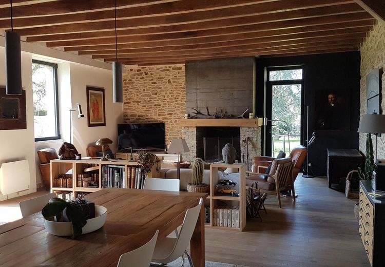 Pictures of Jean-Pierre P.'s house