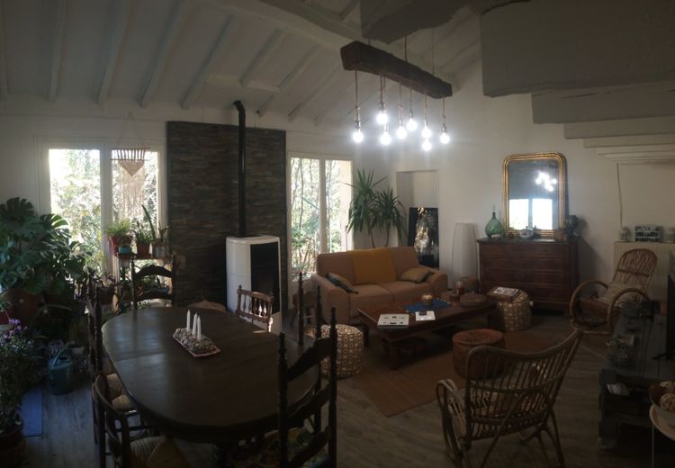 Pictures of Agnès M.'s house