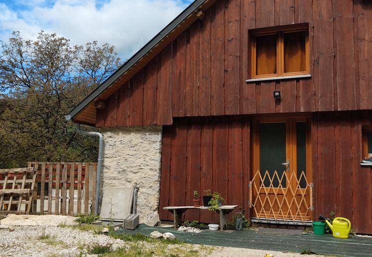Pictures of Violaine D.'s house