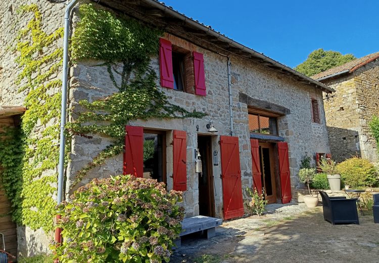 Pictures of Corinne & Yannick's house