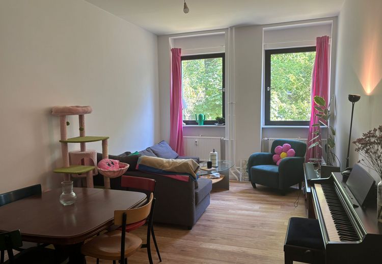 Pictures of Gülru H.'s house
