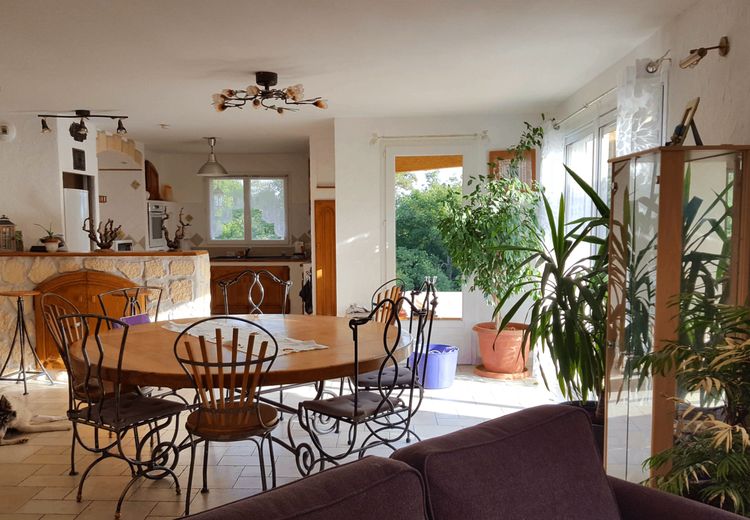 Pictures of Chrystelle R.'s house