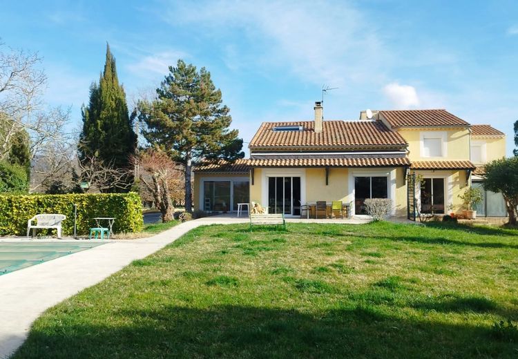 Pictures of Jessica B.'s house