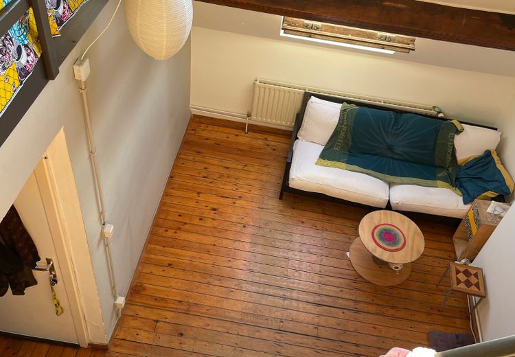Pictures of Myriam's house