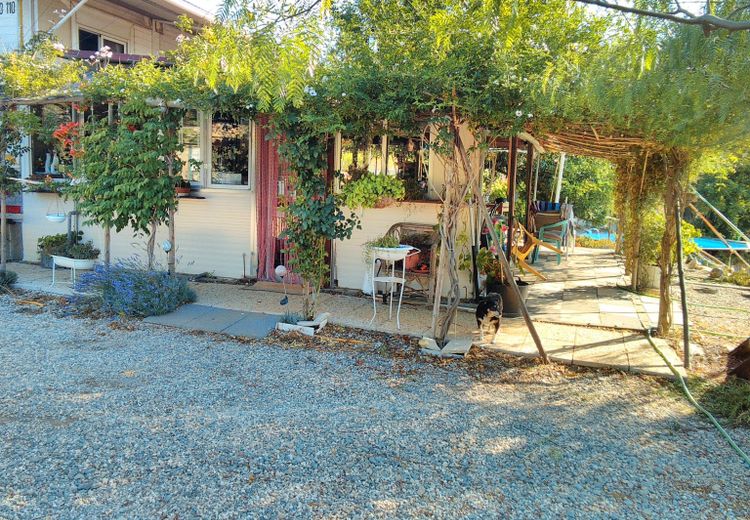 Pictures of Dominique's house