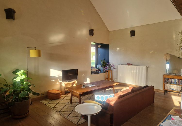 Pictures of Maude P.'s house