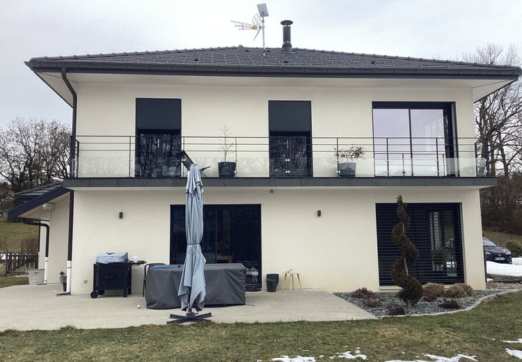 Pictures of pierre B.'s house