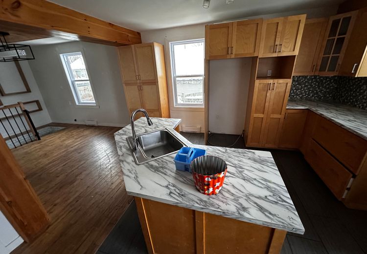 Pictures of mathieu's house