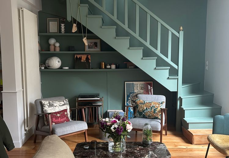 Pictures of Victoire's house