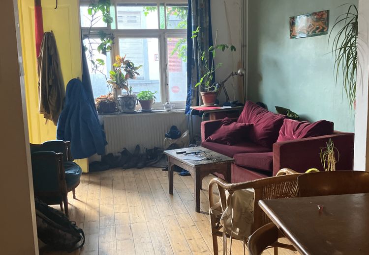Pictures of Julia's house