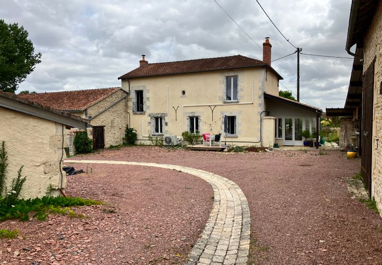 Pictures of LOIC et ISABELLE's house